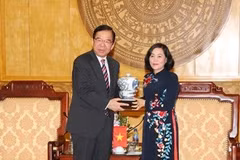 Delegación del Partido Comunista de Japón visita la provincia vietnamita de Ninh Binh