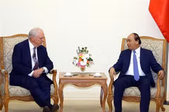Premier de Vietnam recibe a profesor de Havard 