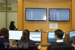 Vietnam ingresa fondo millonario por subasta de bonos gubernamentales