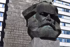 Revolución vietnamita evidencia vigencia del marxismo, afirma presidente Dai Quang 
