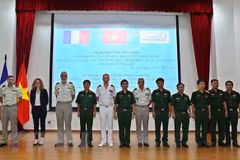Vietnam y Francia fomentan cooperación en defensa