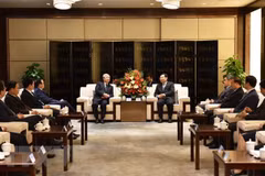Robustecen nexos de cooperación entre las localidades vietnamitas y chinas