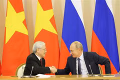 Vietnam y Rusia firman numerosos acuerdos de cooperación 