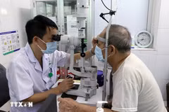 Vietnam elimina con éxito la enfermedad ocular del tracoma