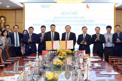 Entidades vietnamitas firman memorando para promover finanzas sostenibles