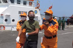 Rescatan en aguas vietnamitas a marinero extranjero con problema de salud severo
