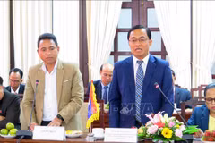 Provincias vietnamita y laosiana refuerzan cooperación en diversos sectores