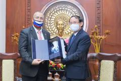 Ciudad Ho Chi Minh y localidades de Rusia promueven relaciones de cooperación