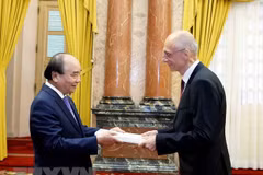 Aprecia Vietnam lazos con Croacia y Senegal, afirma Presidente