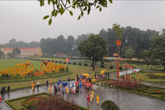 Recrean ceremonias reales en Ciudadela Imperial de Thang Long en Hanoi por el Tet