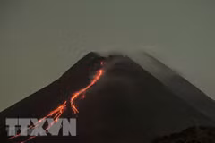 Miles de personas evacuadas en Filipinas por la erupción del volcán Taal