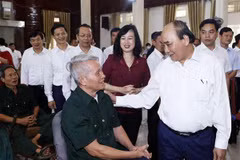 Rinden homenaje y entregan obsequios a inválidos de guerra en provincia de Bac Ninh