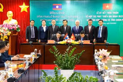 Binh Duong fortalece lazos con la provincia laosiana de Champasak