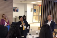 Vietnam comparte experiencias en desarrollo económico hacia la justicia social