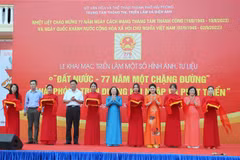 Exposición en ciudad de Hai Phong resalta logros del desarrollo de Vietnam en últimos 77 años 