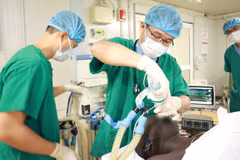 Cascos azules vietnamitas realizan con éxito cirugías a pacientes del personal de la ONU en Sudán del Sur