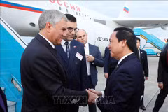 Presidente de Duma Estatal de Rusia llega a Hanoi para iniciar una visita oficial