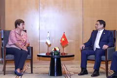 Premier vietnamita se reúne con directora gerente de FMI