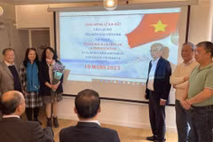 Presentan Club de amantes del mar e islas de Vietnam en Francia