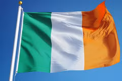 Vietnam felicita a Irlanda por el Día de San Patricio