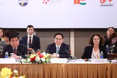Reafirman máximo apoyo de Gobierno vietnamita a comunidad empresarial
