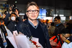Entrenador Troussier siente honor de dirigir el equipo vietnamita de fútbol