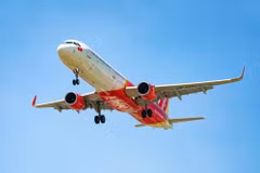 Vietjet firma acuerdo de cooperación con escuela de vuelo de República Checa