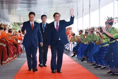 Premier vietnamita llega a Indonesia para asistir a la Cumbre de ASEAN