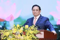 Premier vietnamita insta al Ejército a promover estudio de ciencia y tecnología