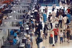 Aeropuerto de Noi Bai atendería a 410 mil pasajeros en asueto por Día Nacional