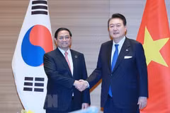 Premier vietnamita se reúne con el presidente de Corea del Sur en Japón