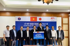 Hospitales vietnamitas reciben equipamientos médicos de Gobierno japonés