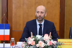 Cooperan Vietnam y Francia en modernización de administración pública