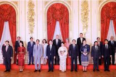 Primer ministro japonés promete promover cooperación económica con ASEAN