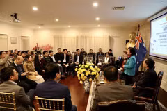 Vietnamitas en Australia promueven amor hacia islas nacionales y apoyo a niños de áreas montañosas