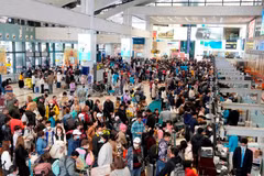 Tet proporciona señales de recuperación a aviación vietnamita