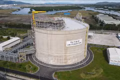 Aprueban proyecto de inversión en terminal de GNL en Binh Thuan 