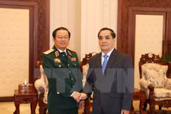 Alaba premier laosiano efectiva cooperación militar con Vietnam