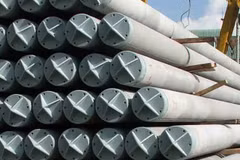 En edificación fábrica de pilotes de hormigón en delta de Mekong