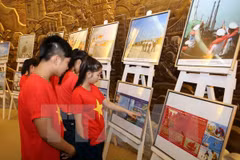  Muestra de amor hacia mar nacional mediante exposición fotográfica
