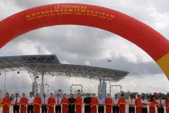 En operación segundo tramo de autopista Hanoi- Hai Phong