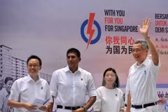 Compromete Singapur realizar sucesión de poder con cautela