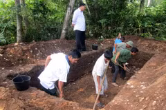Descubren objetos prehistóricos en Ha Tinh