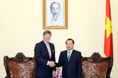  Viceprimer ministro vietnamita recibe a ejecutivo de Citigroup