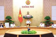 El primer ministro de Vietnam, Pham Minh Chinh, interviene en el evento. (Fuente: VNA)