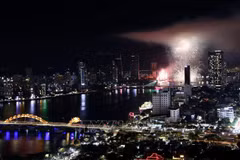 Equipo finlandés triunfa en Festival Internacional de Fuegos Artificiales de Da Nang. (Fuente: VNA)
