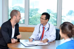 Sector de salud de Vietnam atrae a clientes nacionales y extranjeros