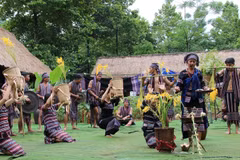 Celebran múltiples actividades culturales de etnias minoritarias en Hanoi en agosto