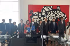 Participantes en la octava sesión del Comité Conjunto de Cooperación Científica y Tecnológica Vietnam-Italia. (Fuente:VNA)