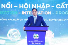 El primer ministro vietnamita, Pham Minh Chinh, habla en el evento. (Fuente:VNA)